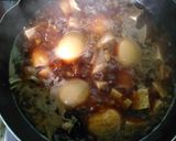 Foto langkah ke 6 dari resep Semur hitam manis.