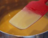 A picture of step 5 of Easy Coffee Mousse and Vanilla Mousse.