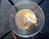 Foto del paso 2 de la receta: Medialunas de manteca sin hojaldre