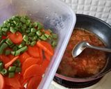 Foto langkah ke 4 dari resep Tumis kuah sayur.