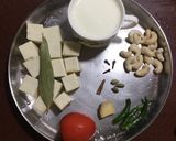 A picture of step 1 of Milk Paneer.