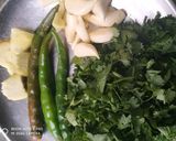 A picture of step 1 of Baingan bharta.