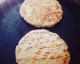صورة لخطوة 2 من وصفة كسرة الشعير بالسانوج (حبة البركة)