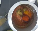 A picture of step 4 of Dum aloo.