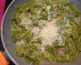 Foto del paso 3 de la receta: Judías salteadas con pan rallado y queso parmesano