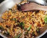 A picture of step 2 of Paneer bhurji.