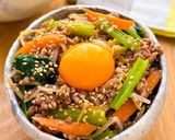 A picture of step 4 of One-Pan Soboro Bibimbap Bowl with Ground Meat.