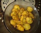 A picture of step 1 of Moong pakora chat.