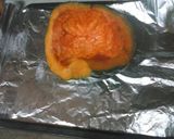 Foto del paso 3 de la receta: Calabaza rellena de atún con crema, jamón, mozzarella y huevo