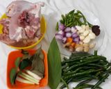 Foto langkah ke 1 dari resep Ayam Lado Mudo.