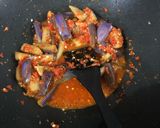 Foto langkah ke 2 dari resep Terong Balado.