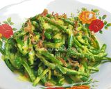 Foto langkah ke 4 dari resep Jukut Bejek / Plecing Kacang Panjang.