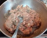 Foto del paso 1 de la receta: Albóndigas aromatizadas a la albahaca con salsa americana