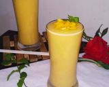 A picture of step 2 of Banana Papaya Smoothies.
