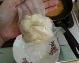 Foto langkah ke 2 dari resep Stik Bawang Renyah.