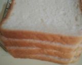 A picture of step 1 of Pinwheel sandwich cum choco-jam pie.