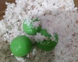 Foto langkah ke 4 dari resep Klepon sederhana by me.