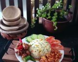 Foto langkah ke 4 dari resep Nasi Goreng Daun Jeruk.