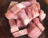 Hình bước làm 1 của món Thịt kho nấm trứng 🥚
