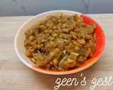 A picture of step 3 of Kaddu Chana Daal.