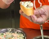 Hình bước làm 1 của món Bánh mì nướng sốt tôm