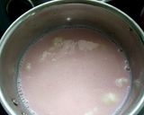 A picture of step 6 of Coconut / Rose Ice Cream.
