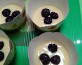 Foto langkah ke 5 dari resep 687.Blueberry Crumble Muffin.