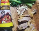 Hình bước làm 1 của món Cải thìa mix thịt gà