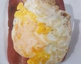 A picture of step 5 of Breakfast Burger.