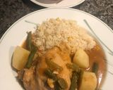 Foto del paso 5 de la receta: Muslos de pollo guisados con papas y ejotes