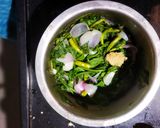 A picture of step 1 of Shahi Palak (Spinach)Paneer Bhurji.