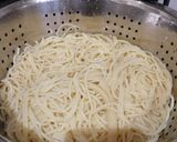Szezámmagos édes csirke, kínai tésztával recept fázis 1 fotója