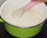 Foto langkah ke 4 dari resep Vanilla Choco Ice Cream Homemade.