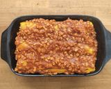 Foto del passaggio 6 della ricetta Cannelloni al ragù di soia con ricotta vegetale e spinaci