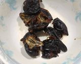 Foto langkah ke 1 dari resep Es Kurma Kelapa Muda.