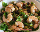 Foto del paso 3 de la receta: Ensalada especial con langostinos
