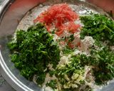 A picture of step 3 of Mixed flour n mix leafy green vegetables thepla.