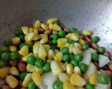 A picture of step 2 of Mix Veg Upma.