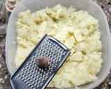 Foto del paso 2 de la receta: 🥔Pastel de papa y ricota 🥔