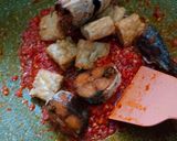 Foto langkah ke 4 dari resep Ikan sambal + tempe.
