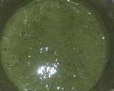 A picture of step 2 of Green peas mint soup.