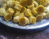 A picture of step 3 of Besan ke gatte.