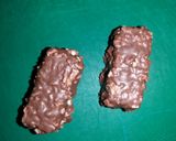 Foto langkah ke 2 dari resep Es Coklat - Beng beng.