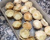 Foto del paso 1 de la receta: Canapés surtidos: pollo, atún, jamón y queso, aceituna, morrón