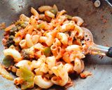 A picture of step 7 of Indian style Macaroni.