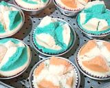 Foto langkah ke 7 dari resep Bolu Kukus (tanpa soda).