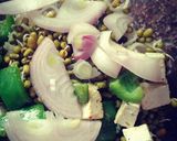 A picture of step 2 of Noodles salad.