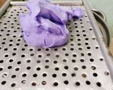 Hình bước làm 2 của món Bánh lọt hoa đậu biếc
