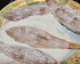 Foto del paso 3 de la receta: Lenguado frito con guarnición