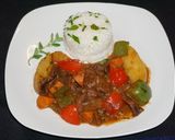 A picture of step 5 of Beef Stew with Cabernet and Peppers.